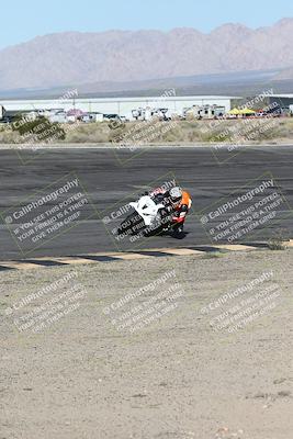 media/Jan-16-2026-CVMA Friday Practice (Fri) [[6f2bf47531]]/4-Racer 3-NRS/Session 3 (Bowl)/